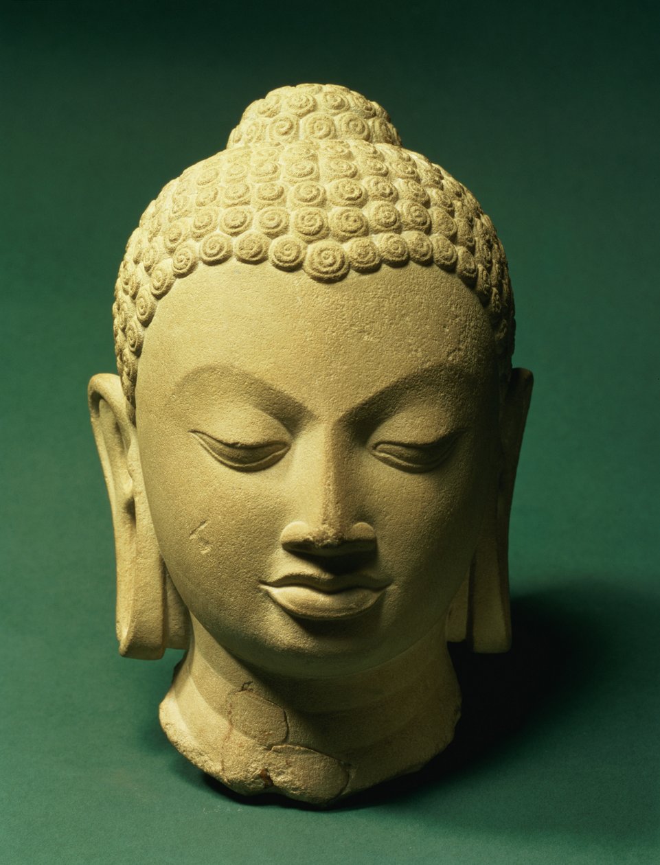 Hlava Buddhy, Sarnath (pískovec) od Indian School