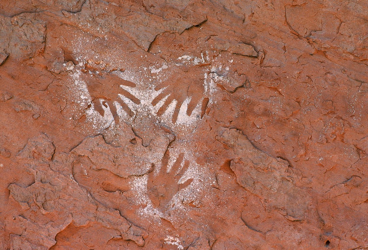 Starobylé skalní umění anasaziů, otisk ruky v Grand Gulch, Utah od Ira Block