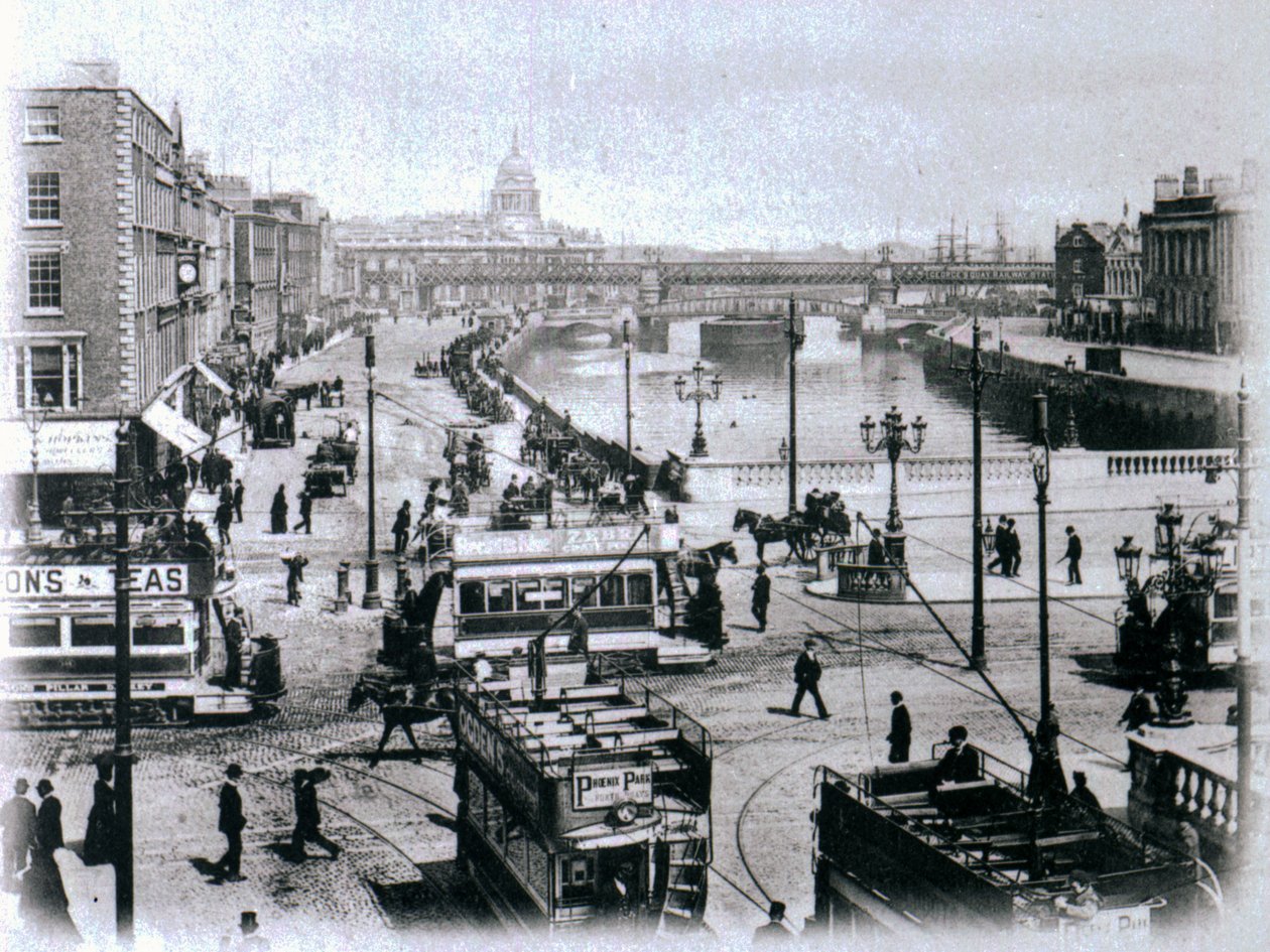 O Connell Bridge a řeka Liffey, Dublin, kolem roku 1900 od Irish Photographer