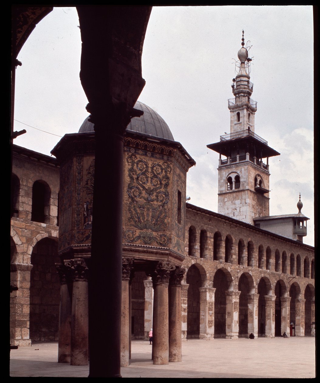 Umajjovská mešita, také známá jako Velká mešita Damašku (fotografie) od Islamic School