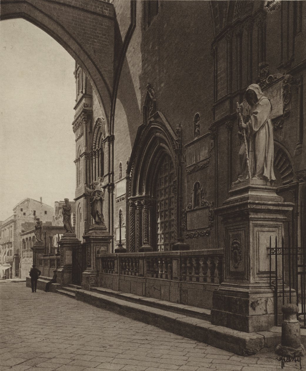 Sicílie / Sicílie: Palermo, Katedrála, detail (čb fotografie) od Italian Photographer