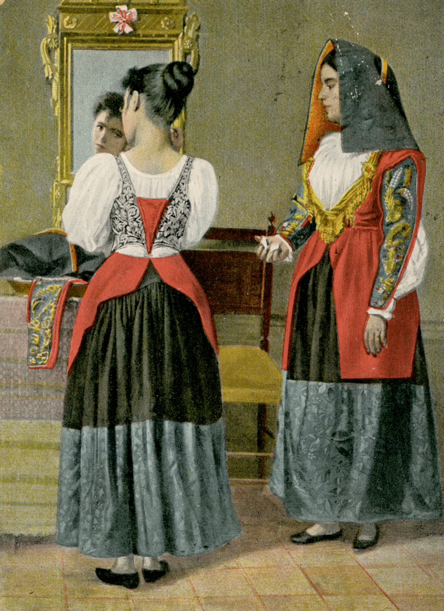 Dvě ženy v tradičních krojích, Sennori, Sardinie, Itálie, foto: G Dessi, Cagliari od Italian Photographer