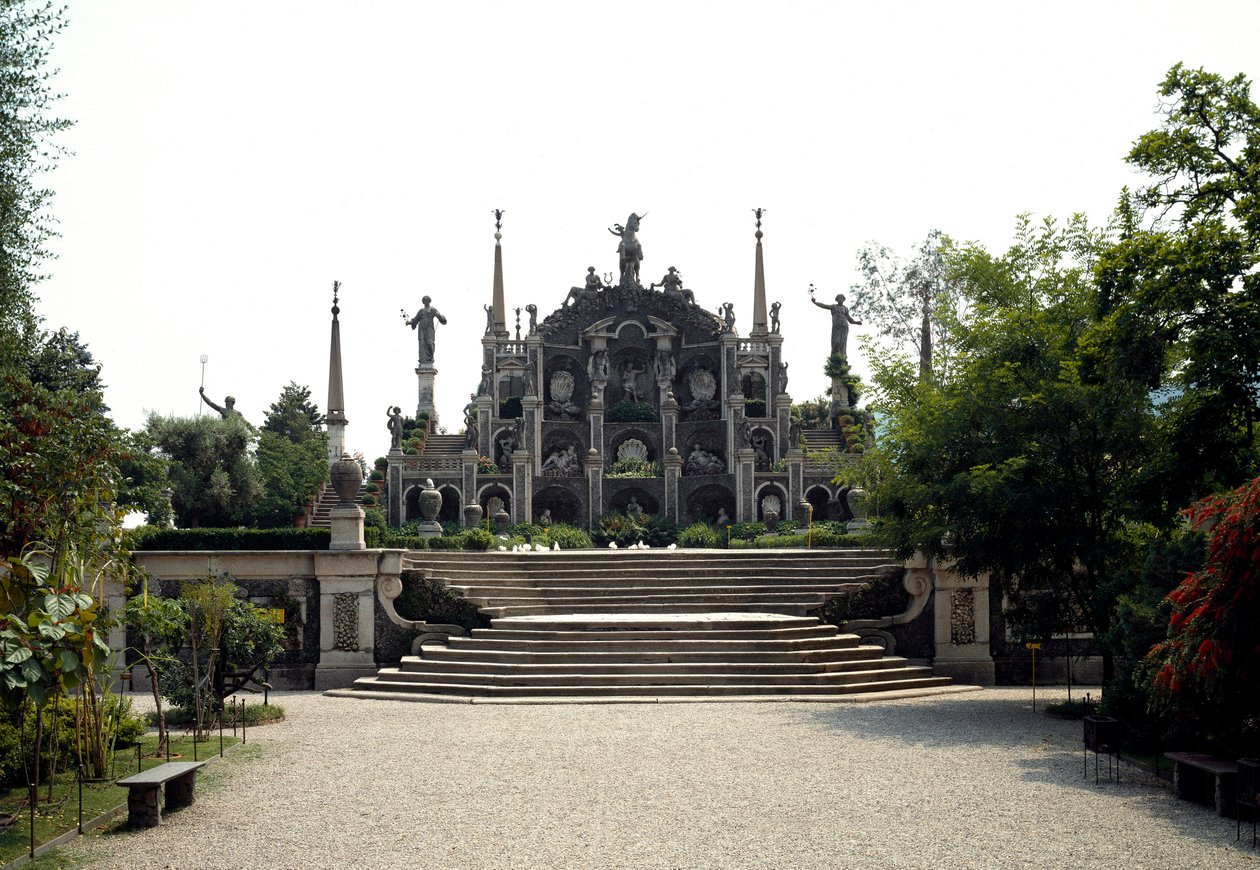 Barokní palác Vitaliano I Borromeo z roku 1632, Isola Bella, jezero Maggiore (Lake Maggiore) Itálie od Italian School