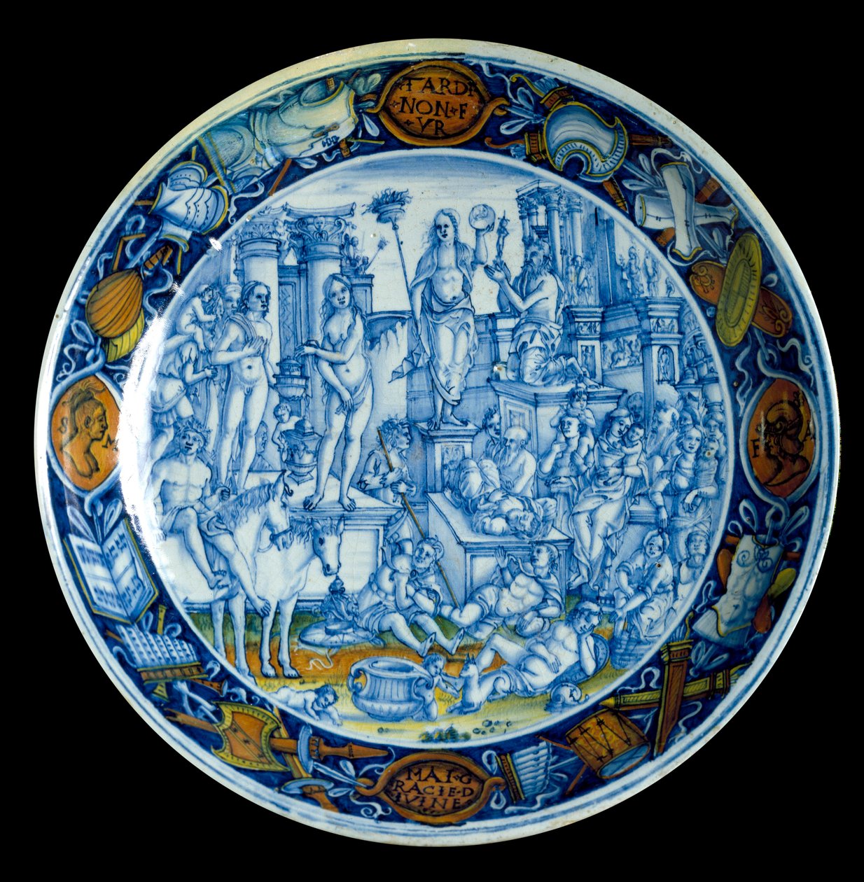 Decoree deska, která představuje alegorii Selene, bohyně měsíce v řecké mytologii. Z Faenzy, kolem 150. Florencie Musee du Bargello. (Florencie, Národní muzeum Bargello) od Italian School