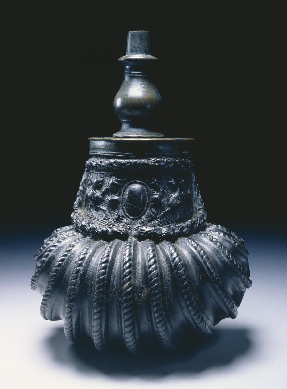 Prášková baňka, cca 1560-1570 od Italian School