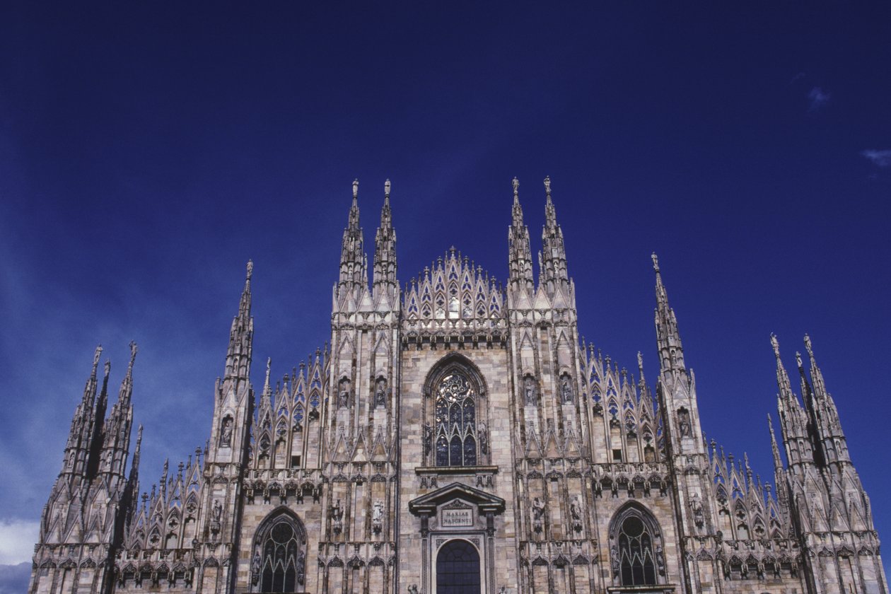 Pohled na západní průčelí, zahájeno 1386 od Italian School