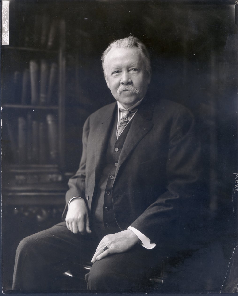 Shepard Barclay od J.C. Strauss