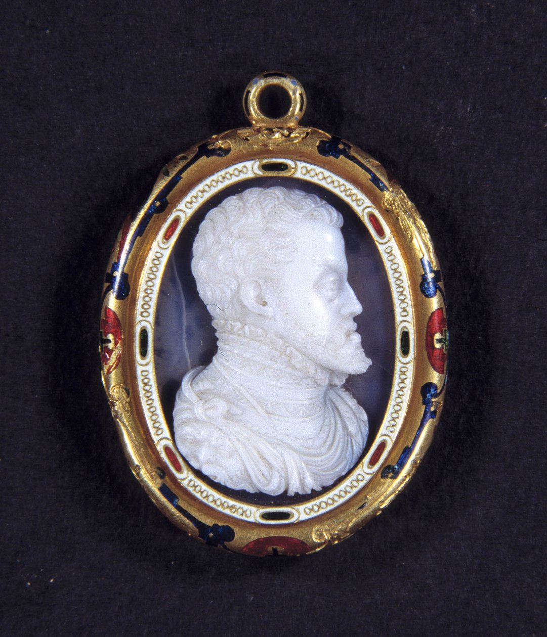 Portrét španělského krále Filipa II. (1527-1598). Medailon v kalcedonii od Jacopo Nizzola da Trezzo