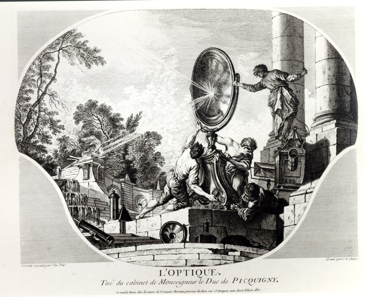Hořící zrcadlo, alegorie optiky, vyryl Charles Nicolas Cochin (1715-90) od Jacques de Lajoüe