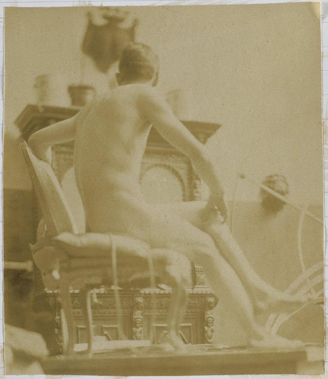 Studie modelu mužského aktu, sedícího na křesle, v ateliéru Jacquese de Lalaing od Jacques Lalaing (attributed to)
