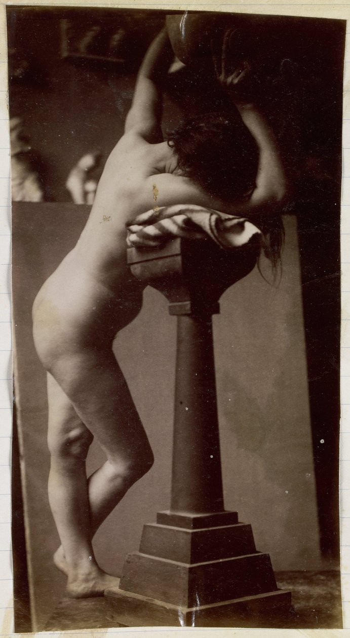 Studie modelu ženského aktu, při pohledu zezadu, v ateliéru Jacquese de Lalainga, předběžná studie pro kruhovou fontánu od Jacques Lalaing (attributed to)