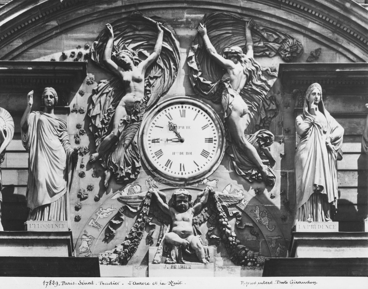 Štít Palais du Luxembourg, 1840 (detail) (viz také 346521) od James Pradier