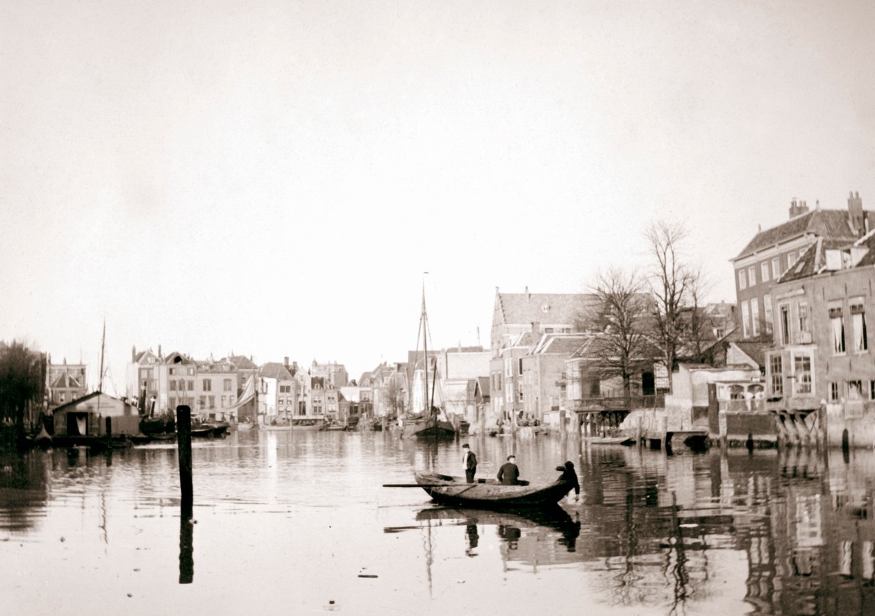 Loď na kanálu, Dordrecht, Nizozemsko, 1898. od James Batkin