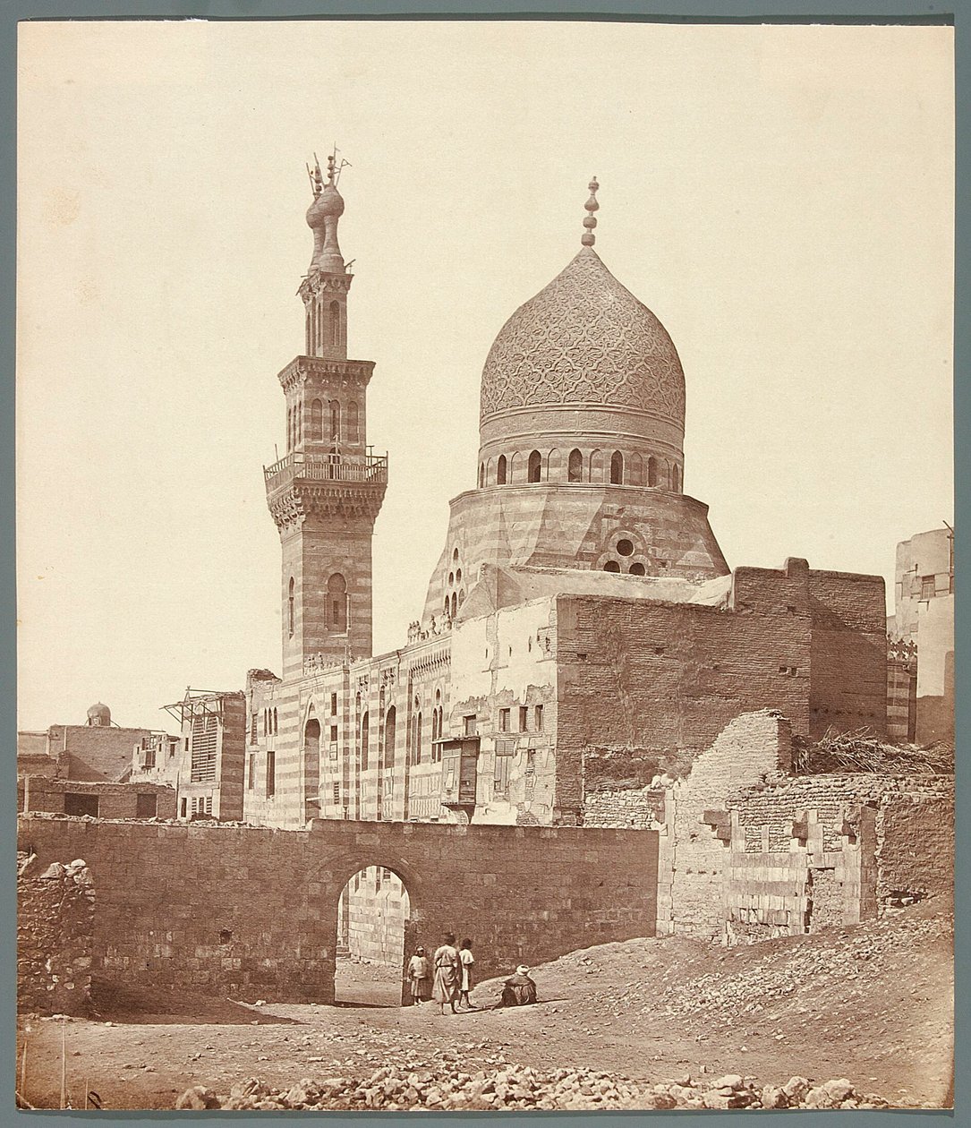 Egypt. Káhira. Náboženský pohřební komplex mamlúckého emíra Kani Beye Ar-Rammaha (1503) od James Robertson