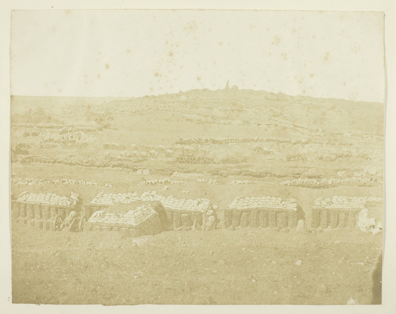 Francouzské baterie a závody od James Robertson