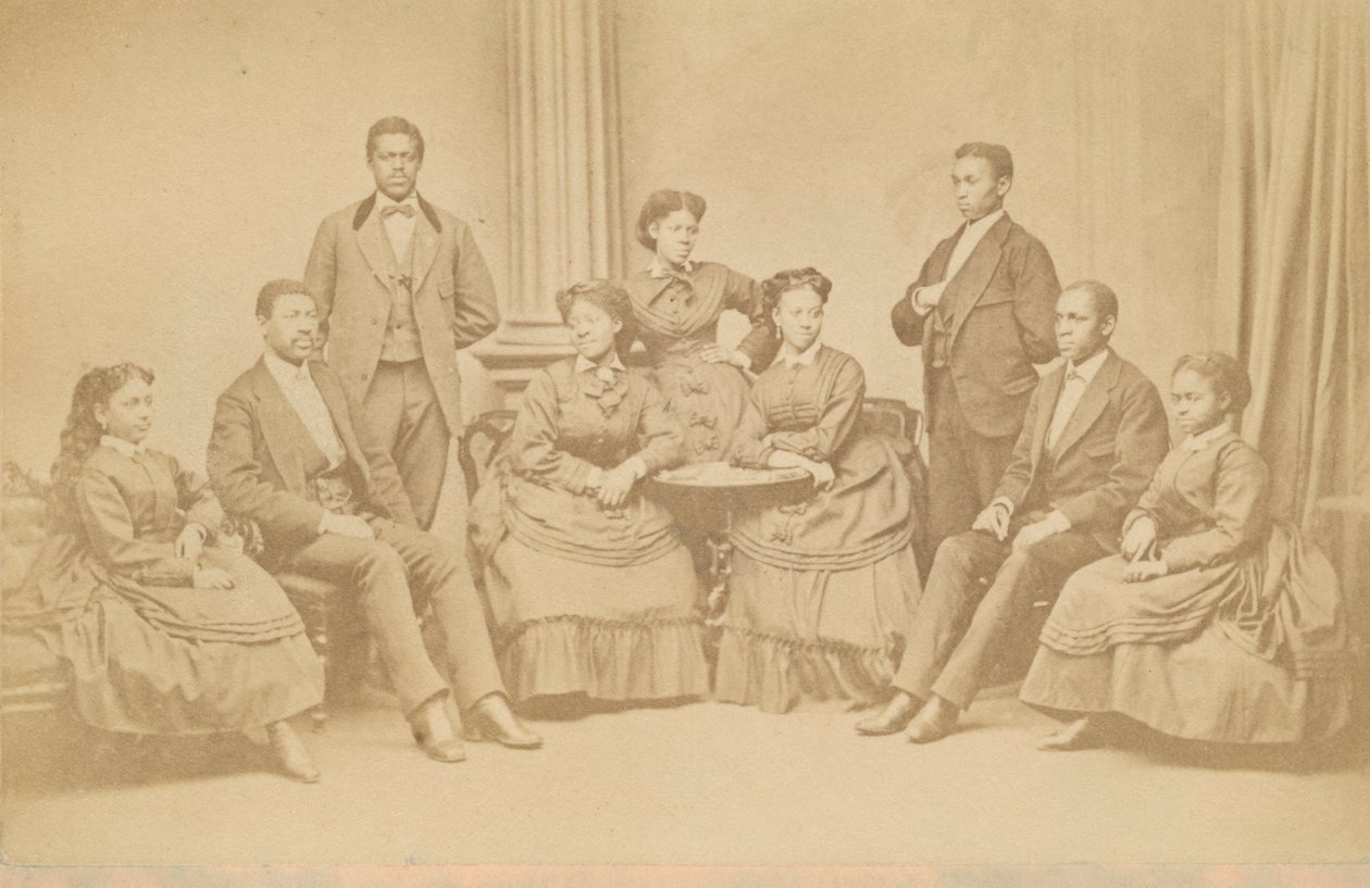 Carte-de-visite of the Jubilee Singers, 1872, vytištěno později. od James Wallace Black