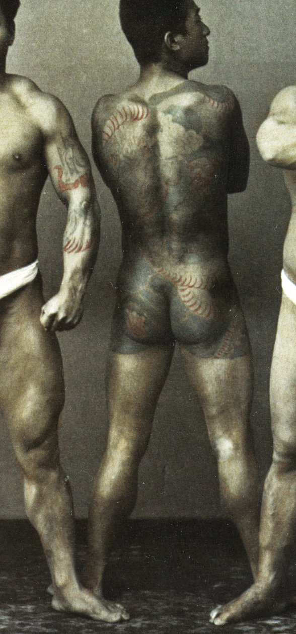 Muži s tradičním japonským tetováním Irezumi, kolem roku 1880 (ručně kolorovaná albuminová fotografie) od Japanese Photographer