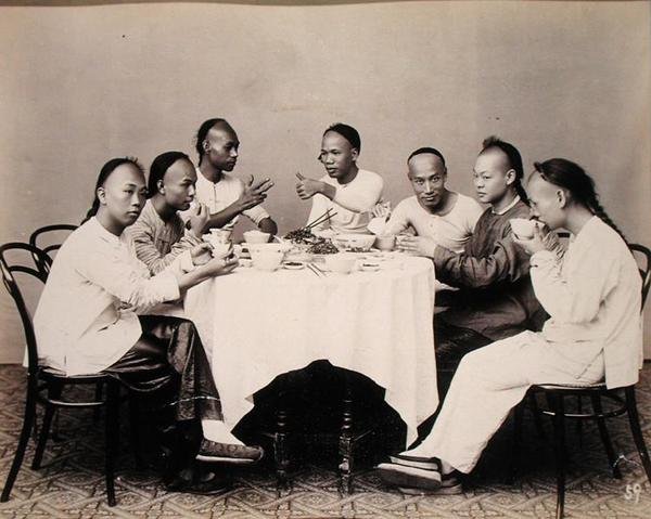 Skupinový portrét od Japanese Photographer