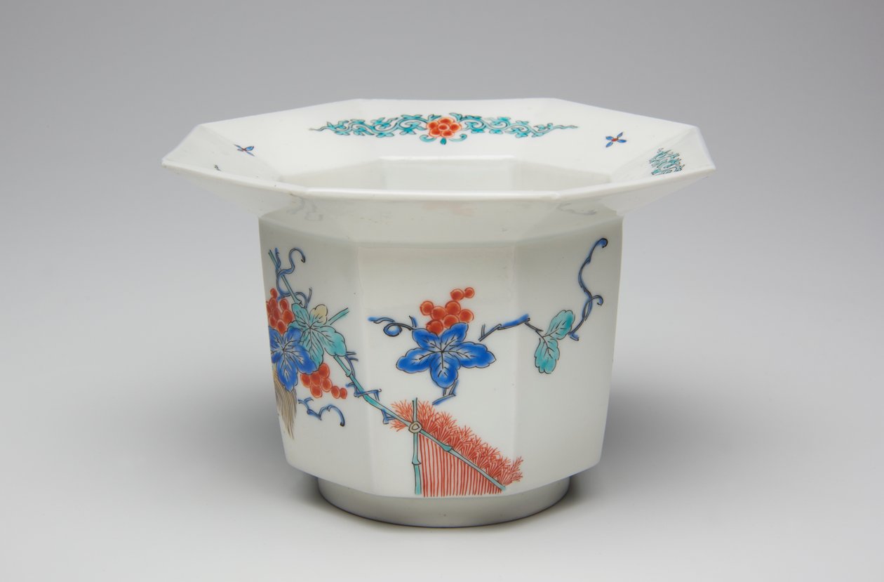 Šálek, konec 17.-začátek 18. století (Kakiemon, porcelán s přeglazovaným smaltem) od Japanese School