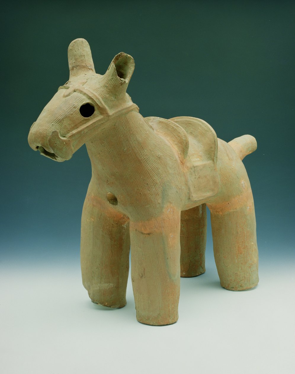 Haniwa Horse, nalezený v okolí Funuli, provincie Boshu, okres Osato, období Dolmen (kamenina) od Japanese School