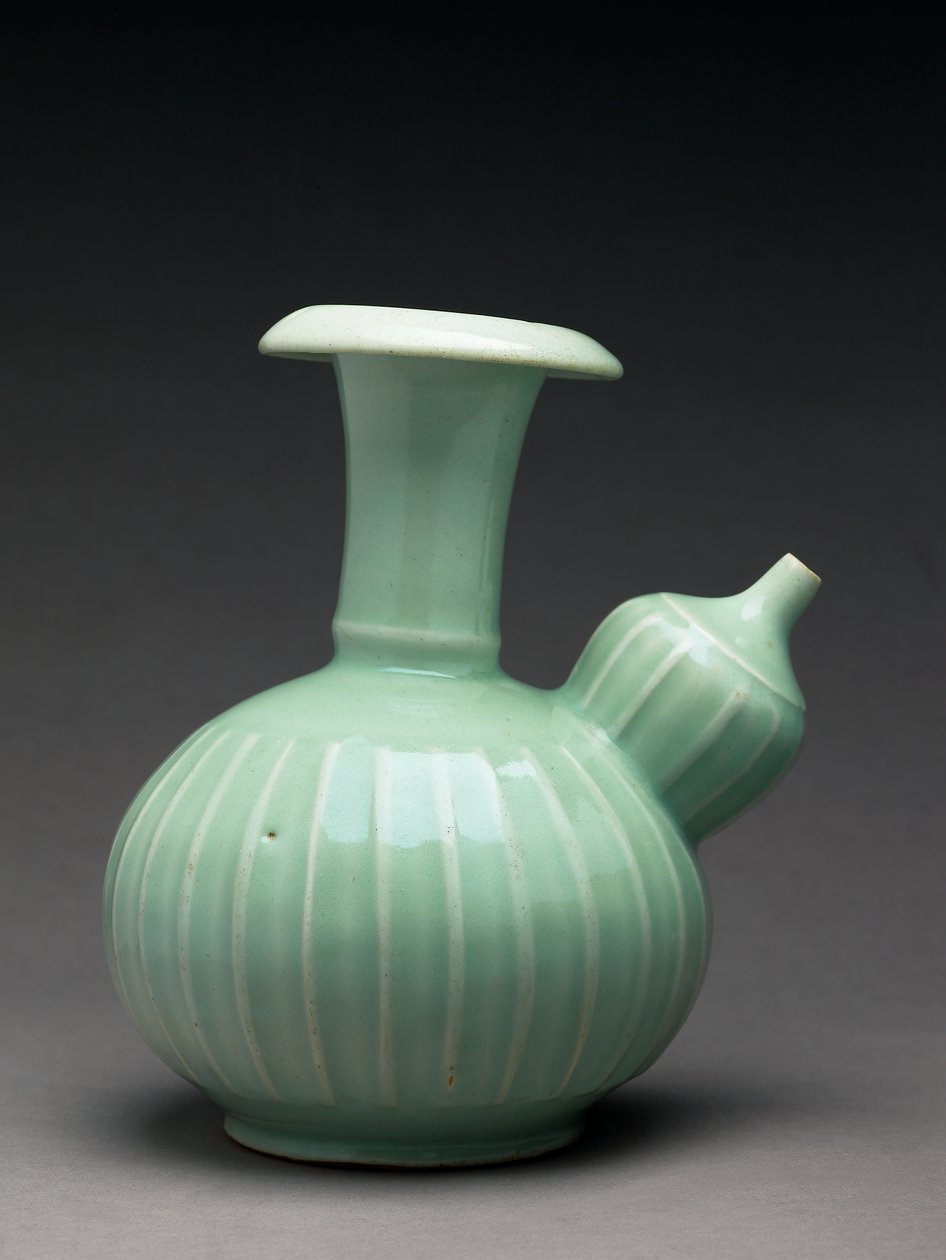 Kendi s lisovaným dekorem, pece v Aritě (porcelán) od Japanese School