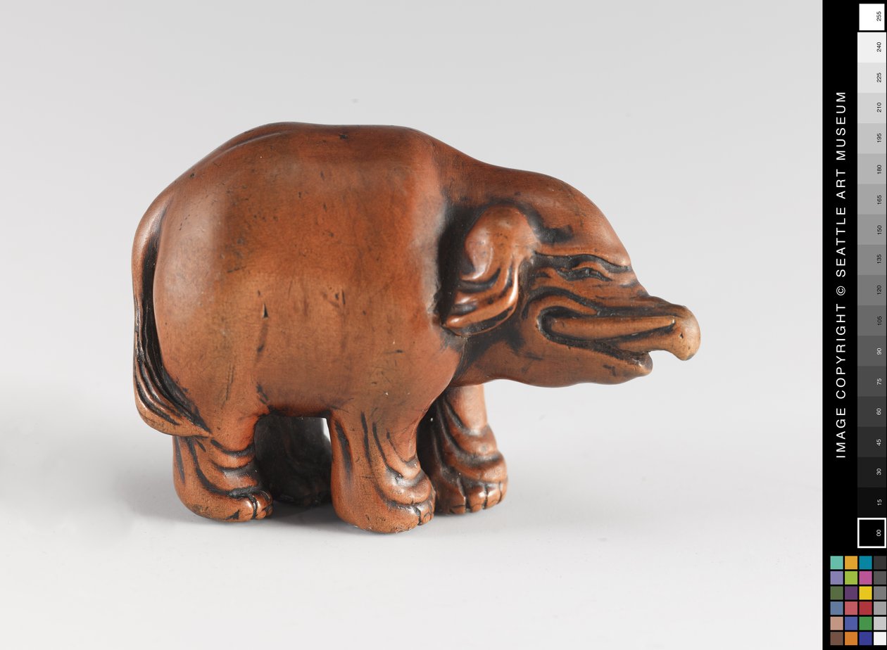 Netsuke modelovaný jako slon, 18.-19. století od Japanese School