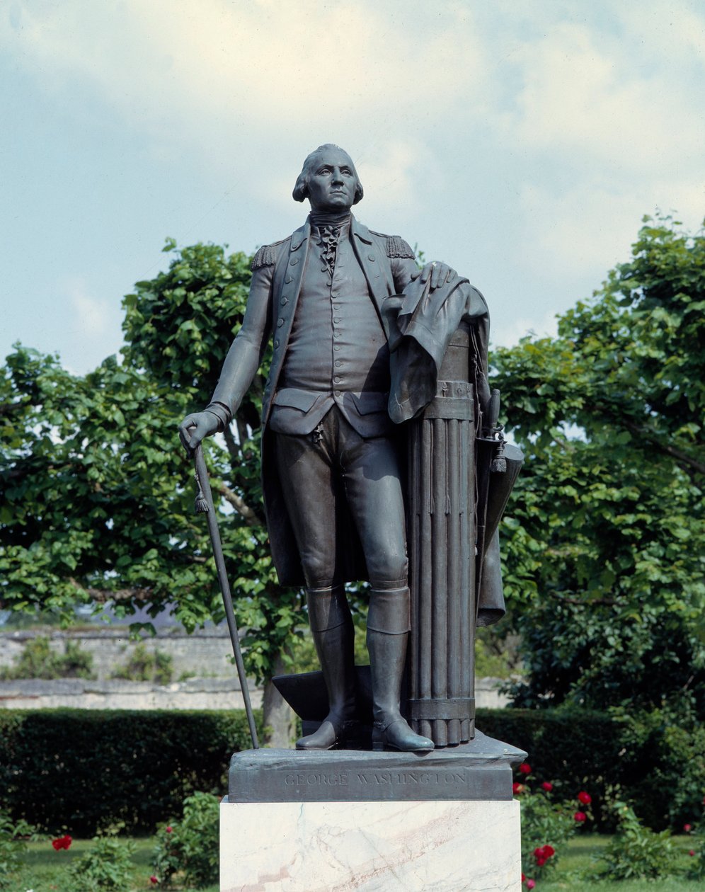 Portrét George Washingtona (1732-1799) Socha Jeana Antoina Houdona (1741-1828) Blearancourt z 18. století, francouzsko-americké muzeum od Jean Antoine Houdon