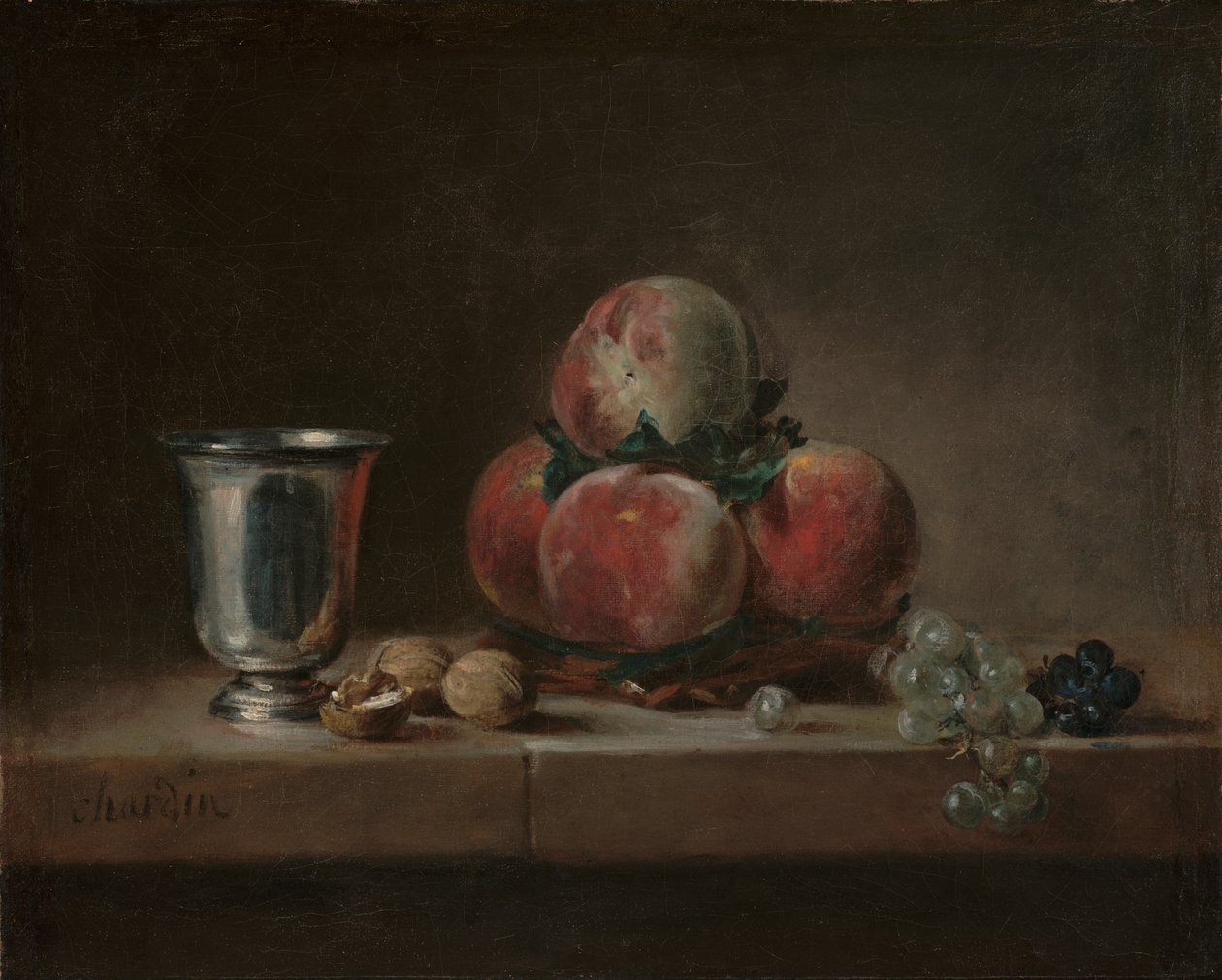 Zátiší s broskvemi, stříbrným pohárem, hrozny a vlašskými ořechy, kolem 1759-60 (olej na plátně) od Jean Baptiste Simeon Chardin