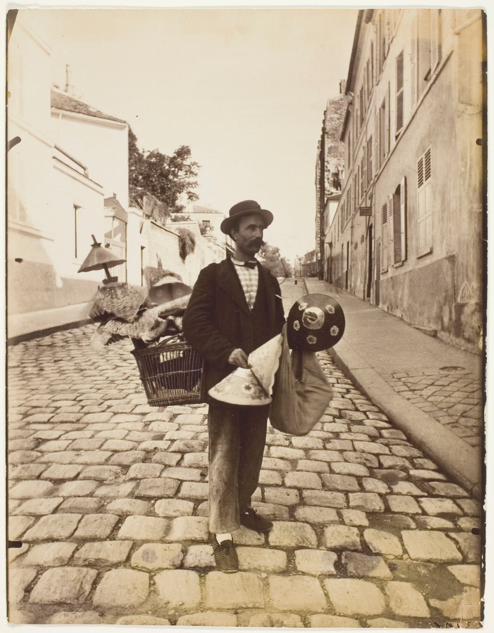 Marchand abat-jours od Jean Eugène Auguste Atget
