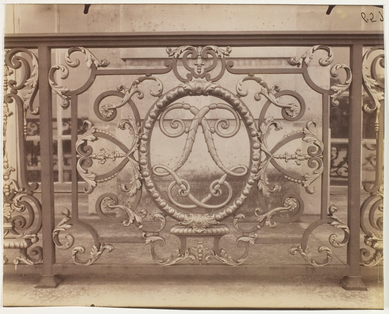 Versailles, Grille du Chateau od Jean Eugène Auguste Atget