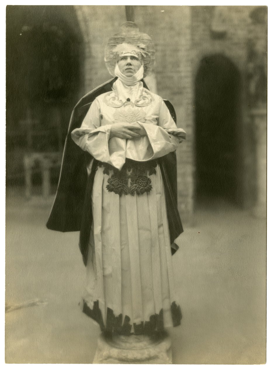 Alice McKay Kelley, kolem 1905-40 (želatinová stříbrná fotografie) od Jessie Tarbox Beals