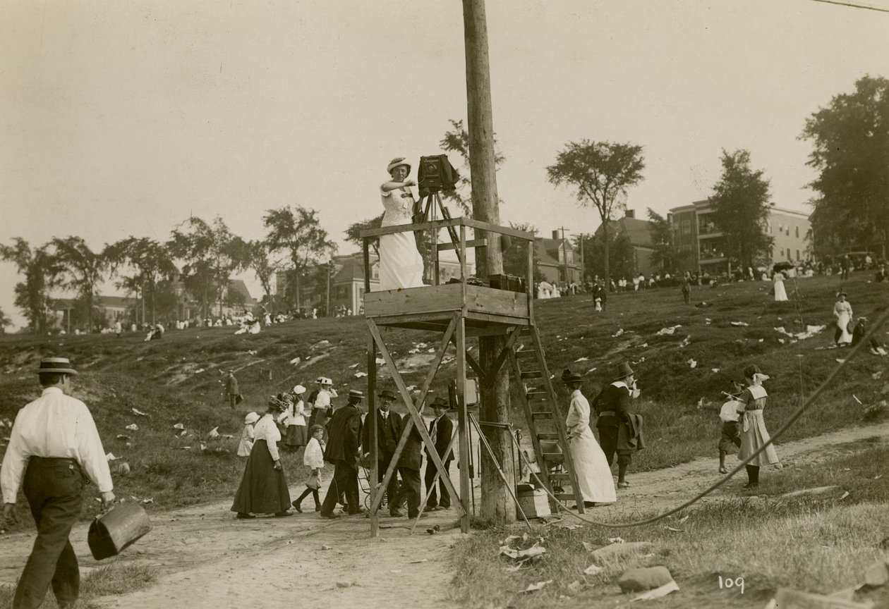 Bealsův autoportrét, cca 1905-40 (želatinová stříbrná fotografie) od Jessie Tarbox Beals