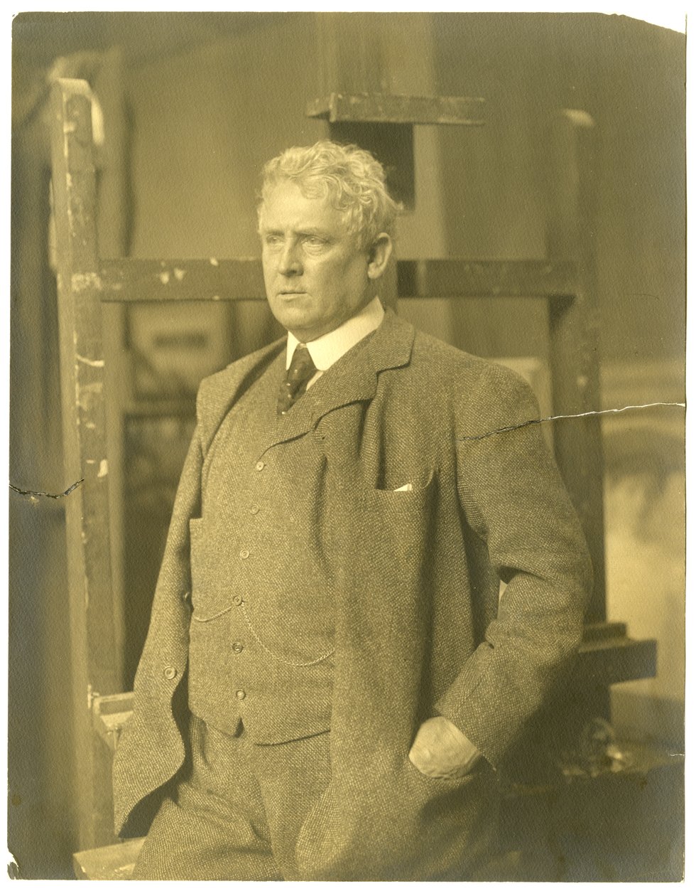 J Alden Weir, kolem 1905-1919 (želatinová stříbrná fotografie) od Jessie Tarbox Beals