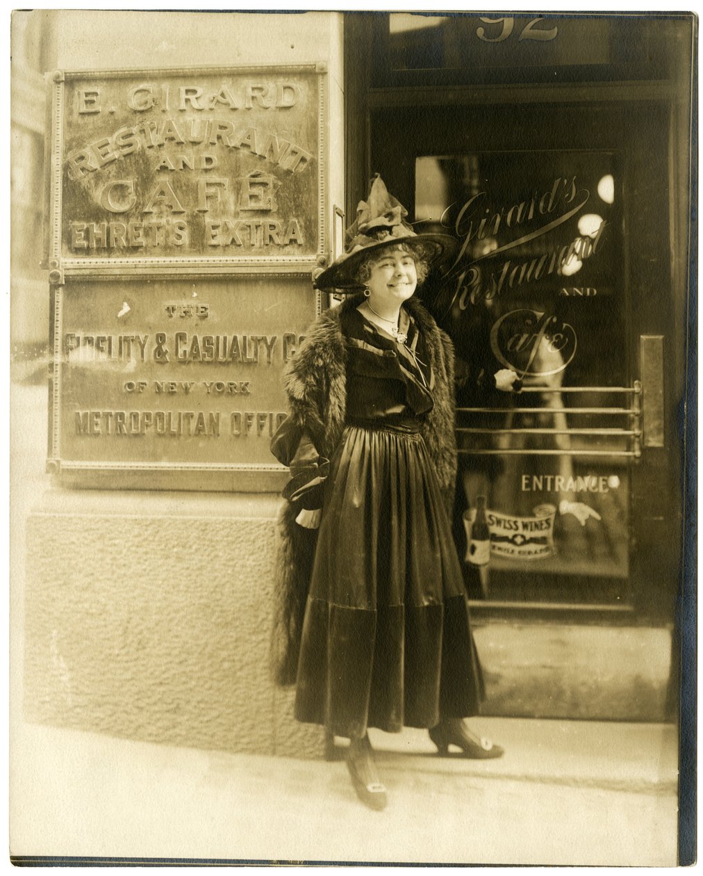Madam Girard z NY, slavná restaurace v centru města 92 William St, 1910 od Jessie Tarbox Beals
