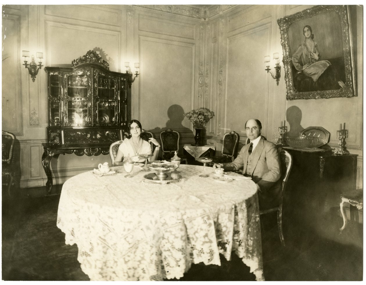 Michael Fokine a jeho žena Fokina, kolem 1926-36 (želatinová stříbrná fotografie) od Jessie Tarbox Beals