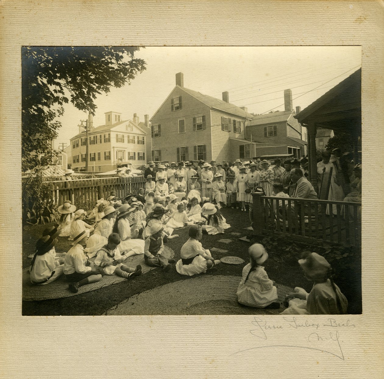 Nantucket Island, Mass, kolem 1905-1915 (želatinová stříbrná fotografie) od Jessie Tarbox Beals