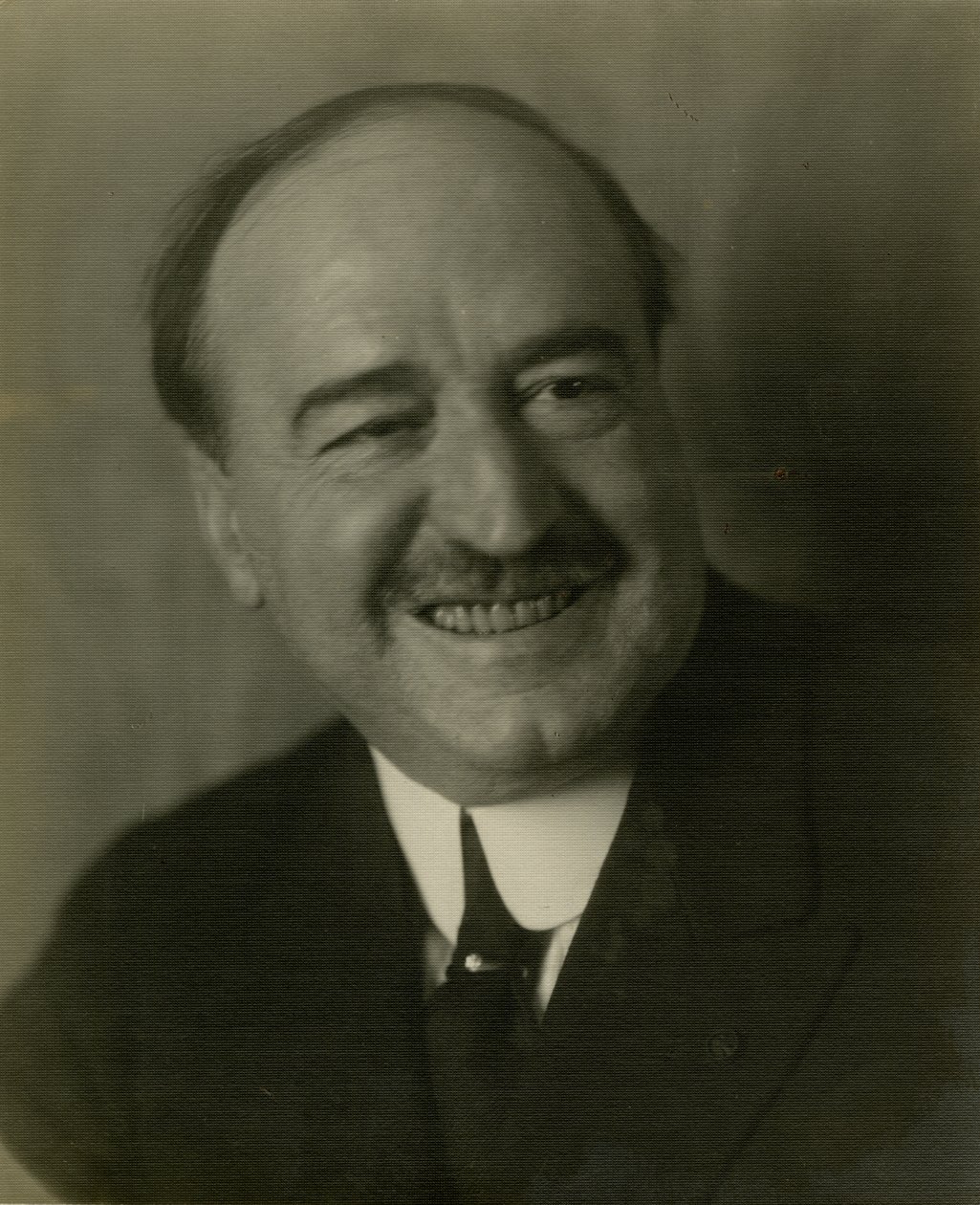 Vincente Blasco Ibanez, kolem 1905-21 od Jessie Tarbox Beals