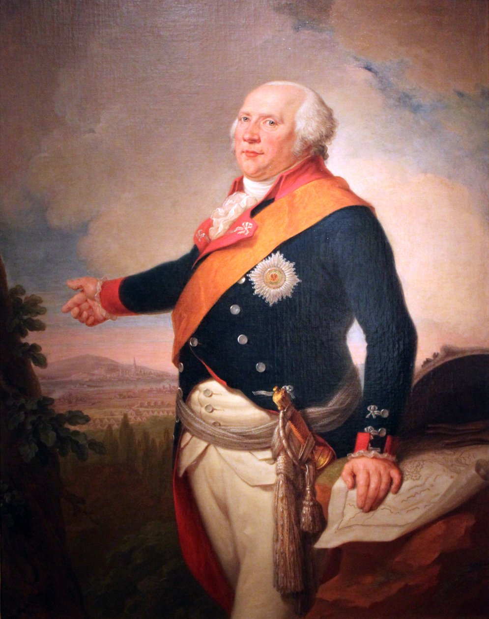 Portrét pruského krále Fridricha Viléma II. (1744-1797) s hvězdou pruského Řádu černé orlice, levá ruka spočívá na mapě Frankfurtu, krajina s pruskou armádou tábořící před Frankfurtem. od Johann Christoph Frisch