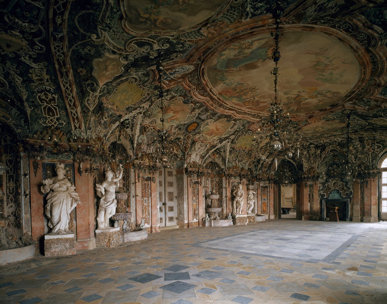 Pohled na Velký salon hradu Weissenstein, architekt Johann Dientzenhofer (1663-1726) 1714 Pommersfelden, Německo od Johann Dientzenhofer
