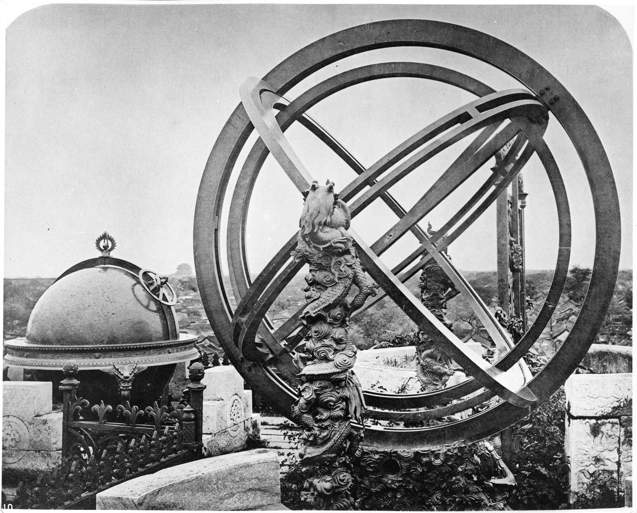 Pekingská observatoř, c. 1867-72 od John Thomson