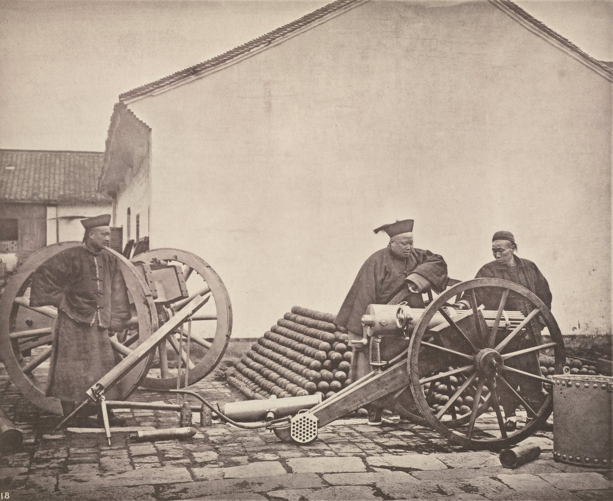 Scéna v Nanking Arsenalu od John Thomson