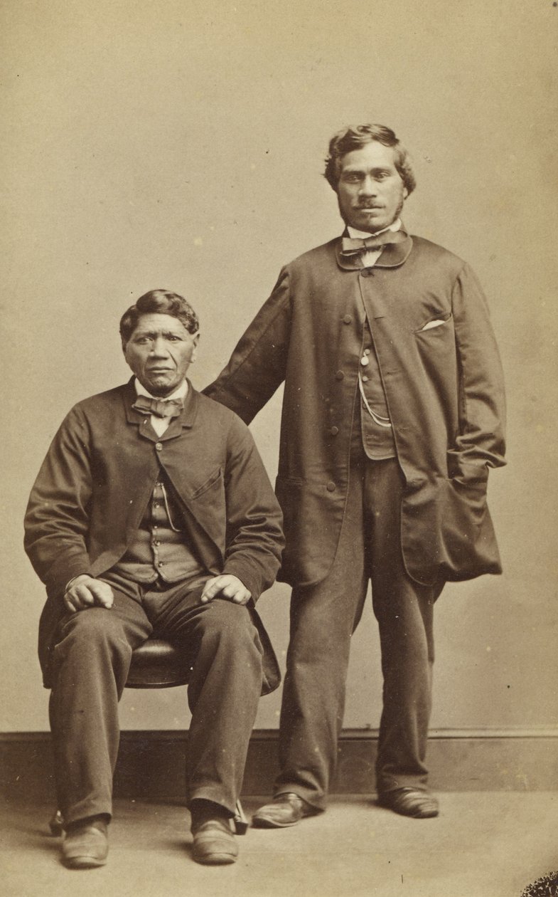Takerei a Hapimana, kolem roku 1863 (tisk alba) od John Beattie