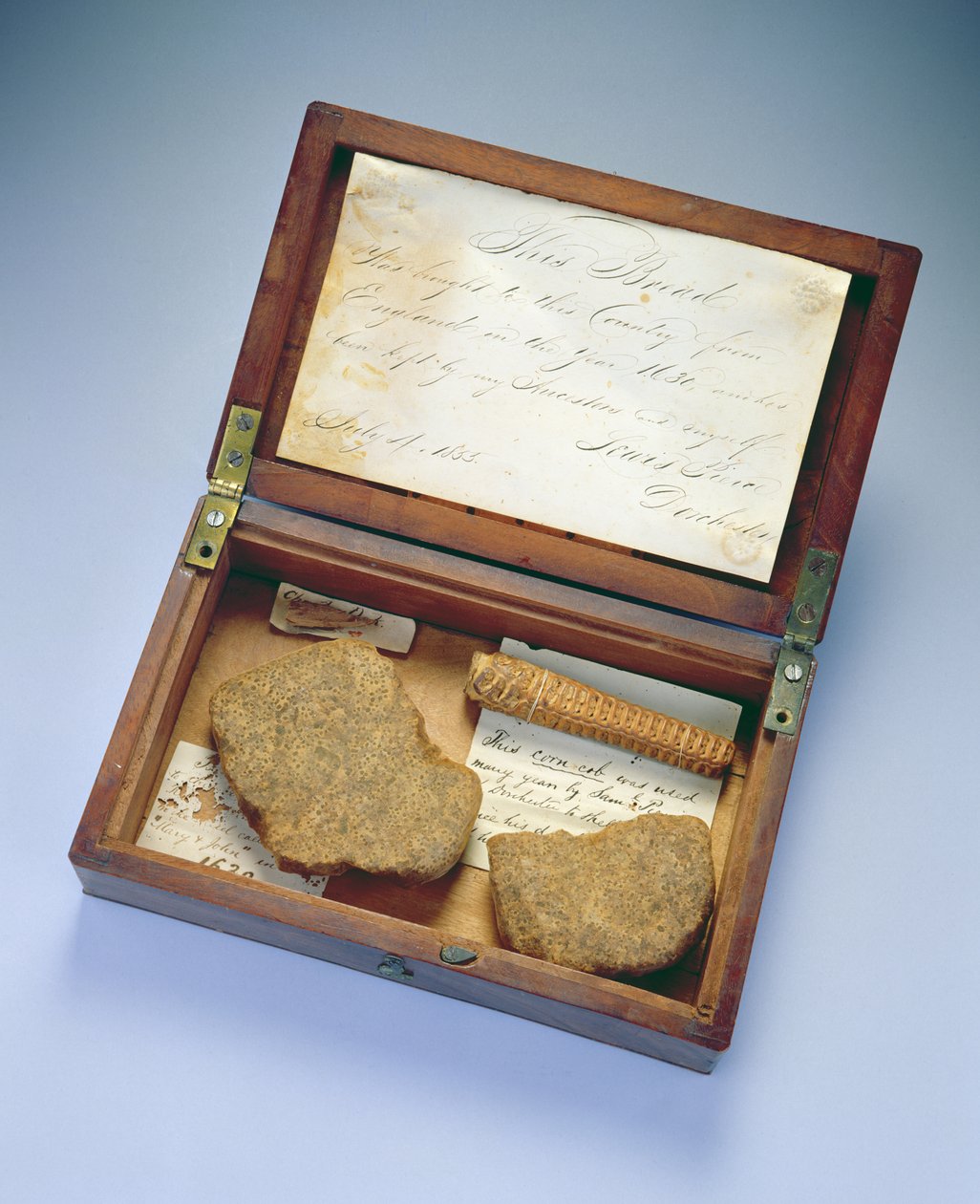Krabice na relikvie, z Dorchester, Massachusetts, 1835 (mahagon a bříza) od John Clapp