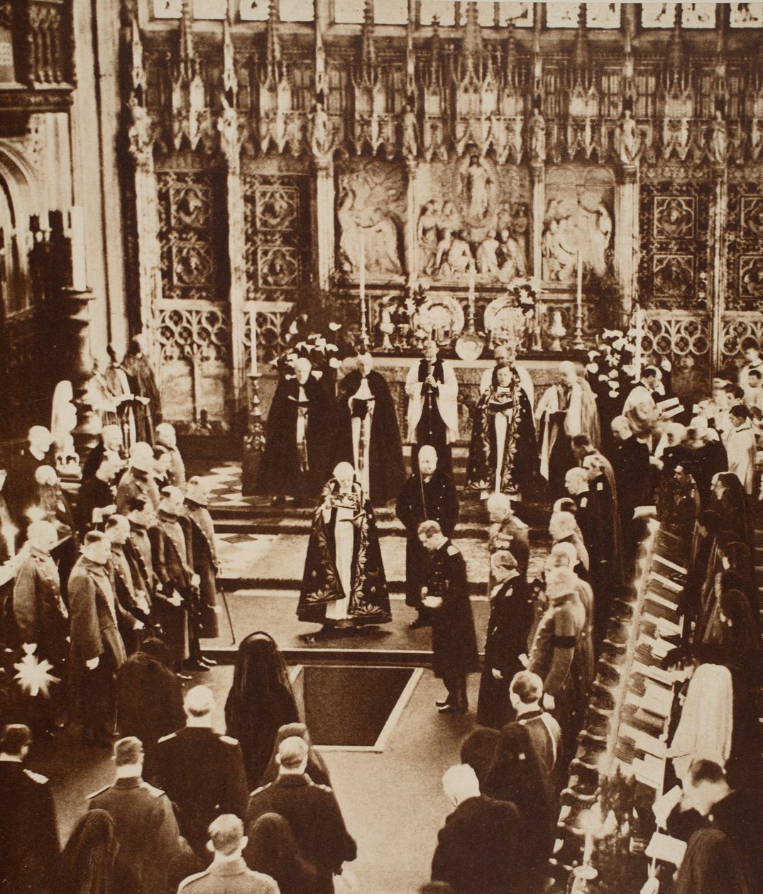 Král Edward VIII kropí Zemi na rakev svého otce, 1936 od John Hill
