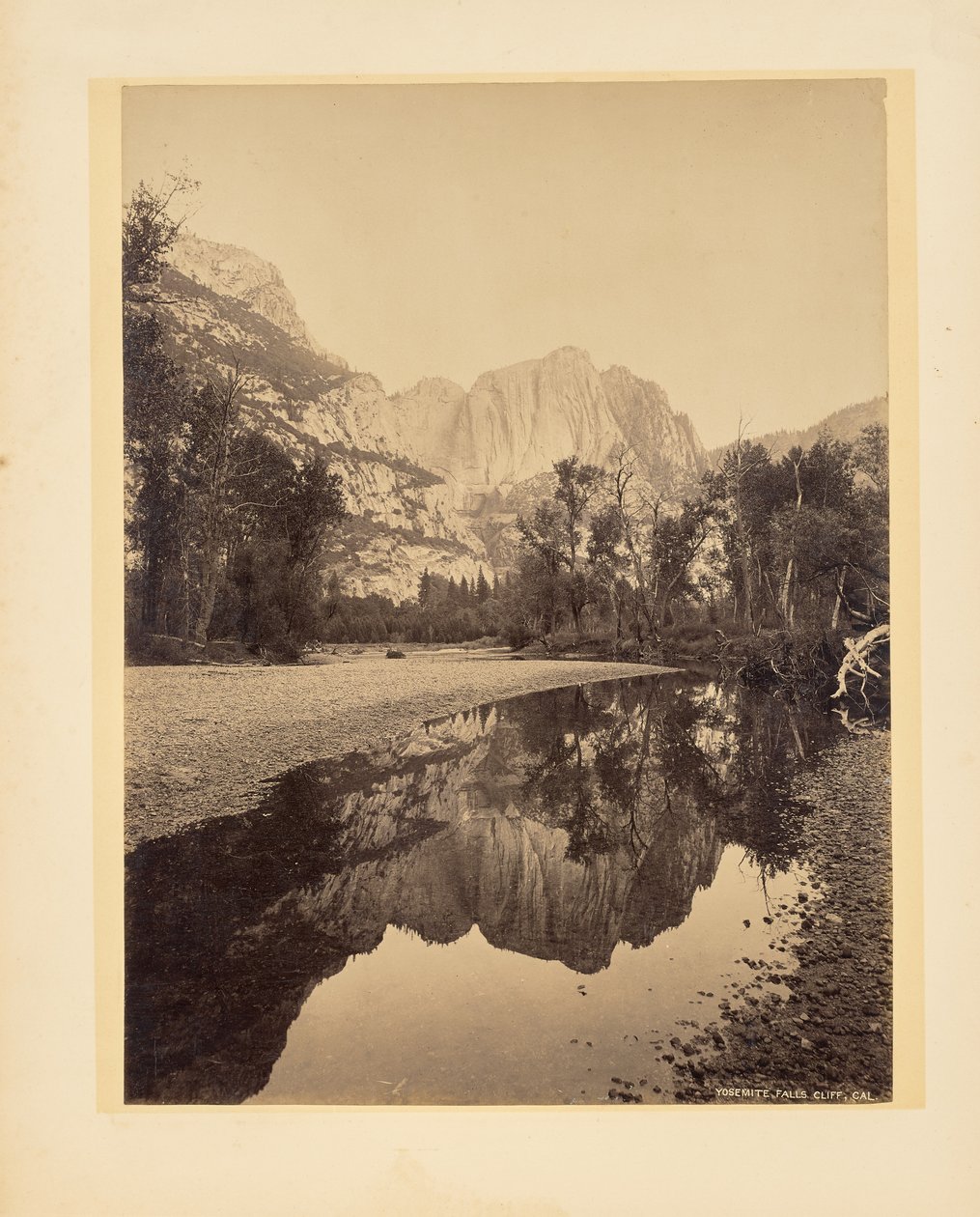 Vodopády Yosemite, Cliff, Kalifornie od John K. Hillers