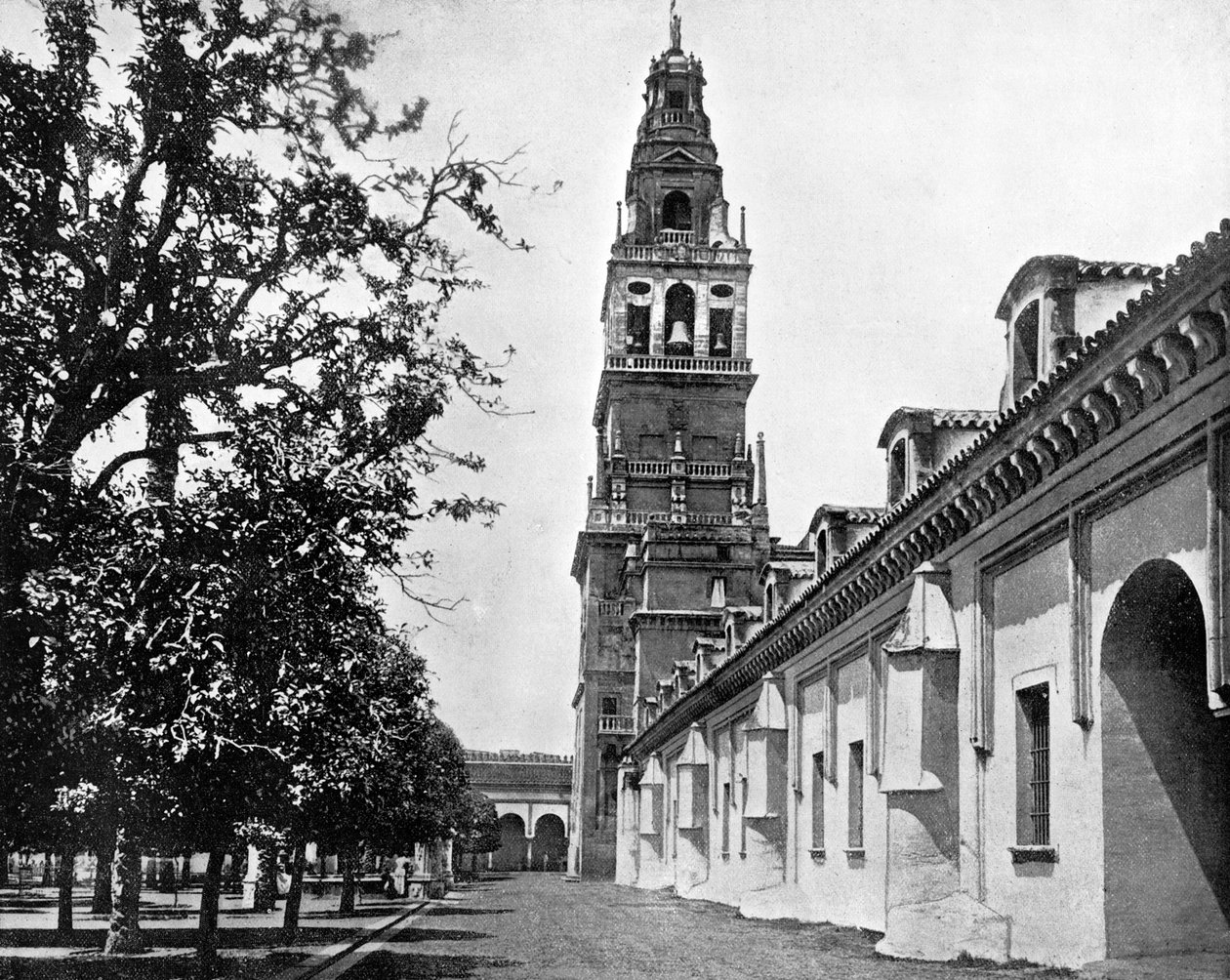 Court of Oranges and Mosque, Cordoba, Španělsko, 1893. od John L. Stoddard