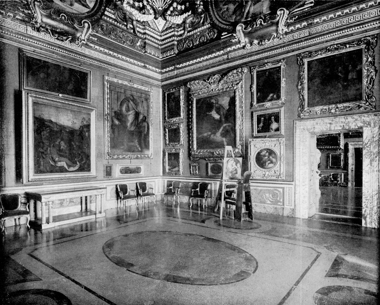 Saturnův sál, palác Pitti, Florencie, Itálie, 1893. od John L. Stoddard