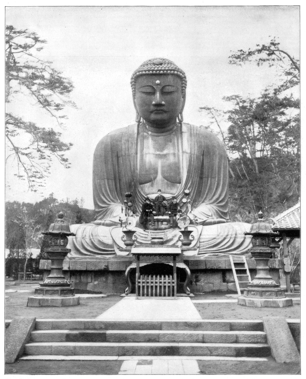 Velký bronzový Buddha, Japonsko, konec 19. století od John L. Stoddard