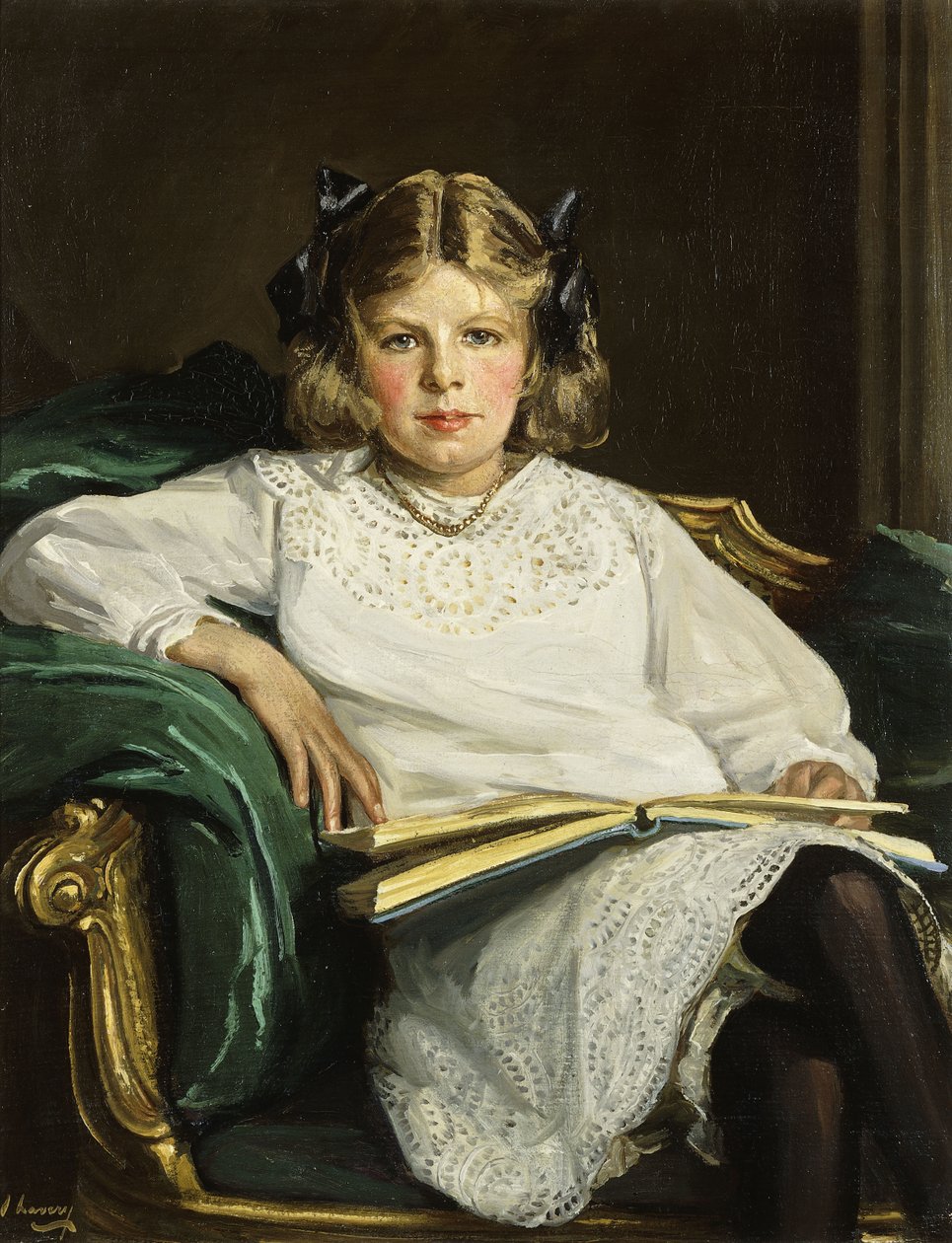 Portrét Betty, sedící ze tří čtvrtin, čte knihu od John Lavery