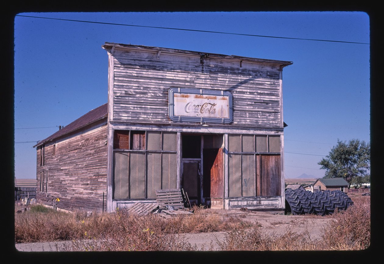 Opuštěná kavárna, Joplin, Montana, USA od John Margolies
